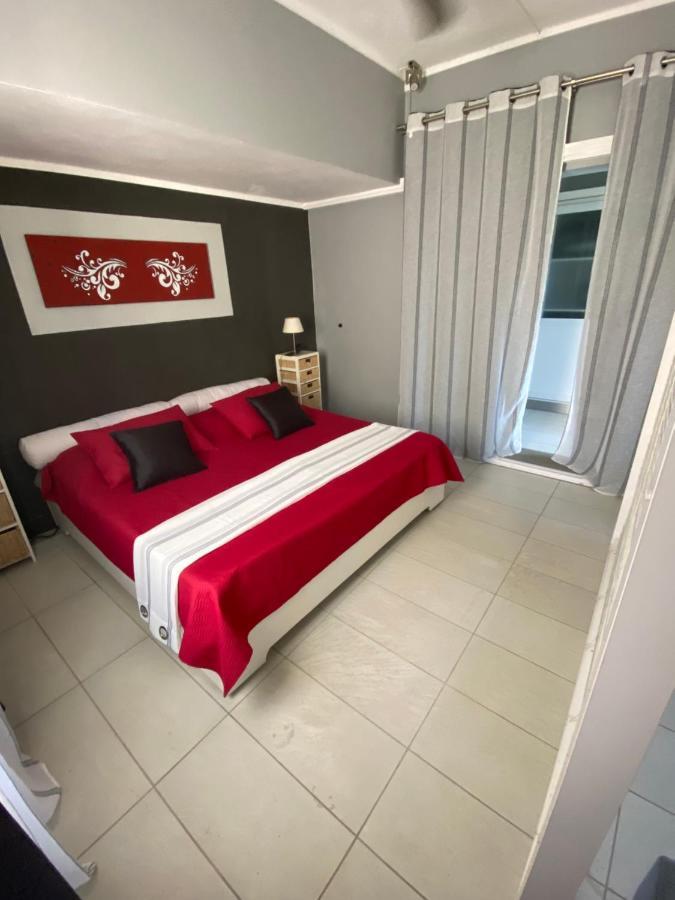 Turquoise Bay Beach Apartments Trou D'Eau Douce Dış mekan fotoğraf